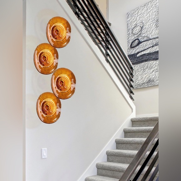 Dale Tiffany hand blown glass bowl - Picture 3 of 7